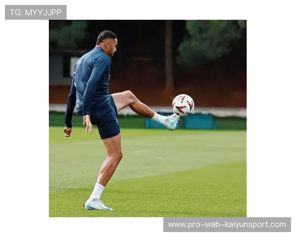 塞维利亚—恩内斯里门前抢点头槌得手